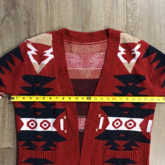 Like new! - AZTEC Print Open Placket Knit Cardi Sweater - Picture 9 of 10